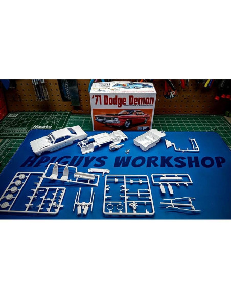 Kit de Modelo a Escala MPC 1971 Dodge Demon 1:25