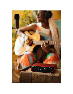 Focusrite Scarlett 2i2 4ta Gen Interfaz de Audio USB 2