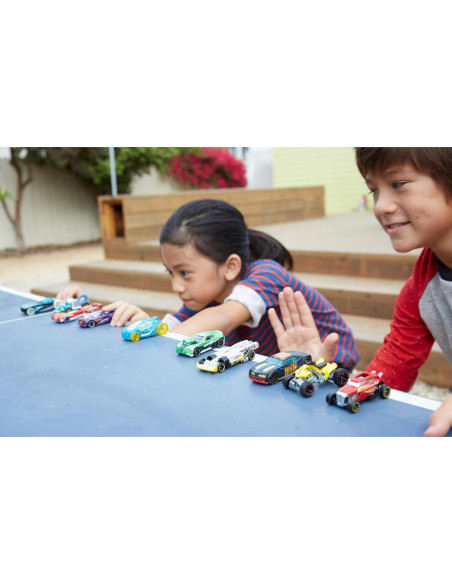 Hot Wheels Paquete de 5 Autos de Juguete 1:64 Mattel