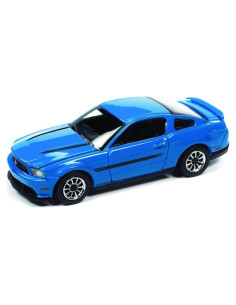 Auto World Mustang GT/CS 2012 a Escala 1:64 Azul