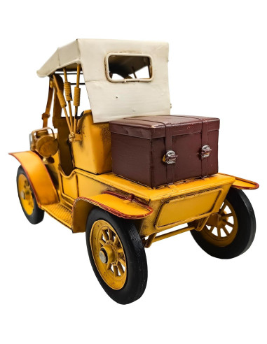 Adorno Navideño Coche Clásico Rojo Metal 27.9cm Jinyi