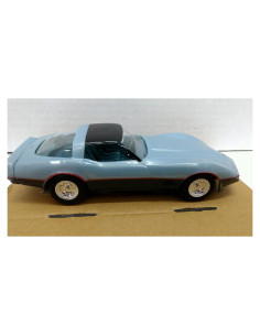 Modelo Construido AMT 8290EO 1982 Corvette 1:25 Plástico Azul
