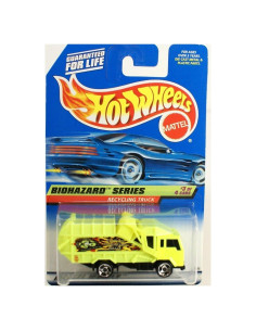 Camión de Reciclaje Hot Wheels Biohazard 1:64 Coleccionable