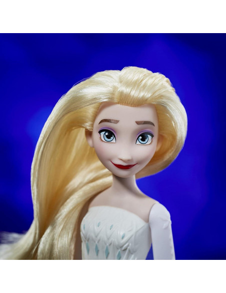 Muñeca Elsa de Disney Frozen 2 con Ropa Removible 28 cm