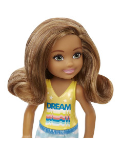 Muñeca Chelsea Barbie 15 cm Morena con Falda Nubes y Zapatos 2