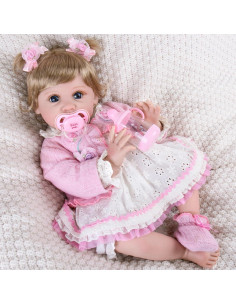 Muñeca Aori Reborn 55.88 cm Realista para Niños 3+ con Atuendo Rosa 2