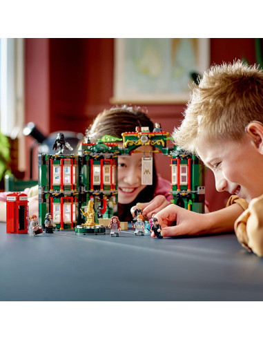 LEGO Harry Potter El Ministerio de Magia 76403 - Set Modular 990 Piezas
