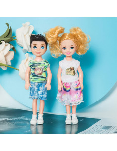 Conjunto 10 Muñecas Mini ONEST 12.7 cm con Ropa y Accesorios 2