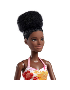 Muñeca Barbie Ama el Océano con Vestido de Piña y Accesorios 2