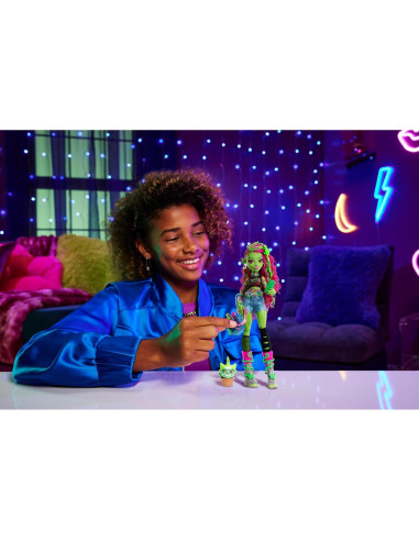 Muñeca Monster High Venus McFlytrap con mascota y accesorios