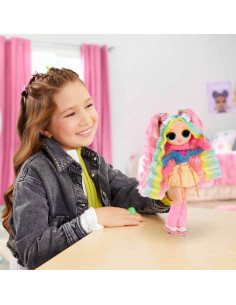 Muñeca L.O.L. Surprise! OMG Bubblegum DJ con Cambio de Color 2