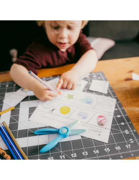 Fiskars Tijeras de Inicio con Libro de Actividades 2+