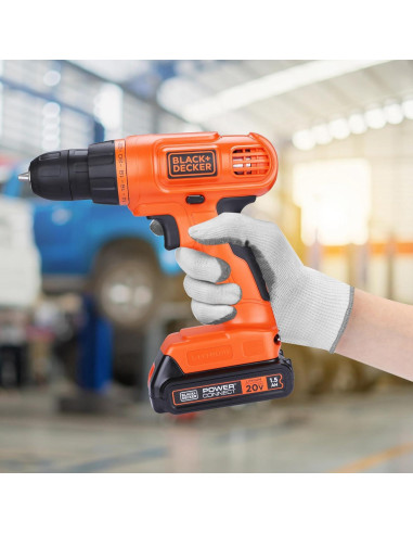 Taladro Inalámbrico BLACK+DECKER 20V MAX + Kit 34 Piezas