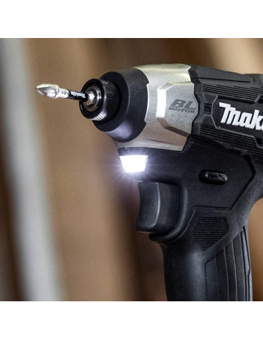 Destornillador de Impacto Makita XDT18ZB 18V Sin Escobillas