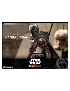 Figura Coleccionable The Mandalorian Hot Toys 30.48 cm 1/6 Escala