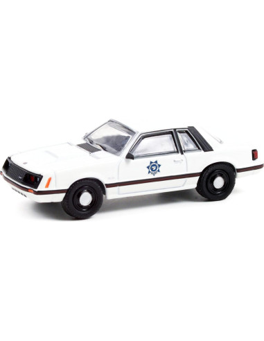 Coche Diecast 1982 SSP Blanco Greenlight 1/64 Detalles Reales