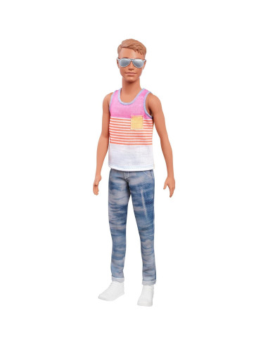 Muñeca Ken Fashionistas Mattel con Sudadera y Zapatillas