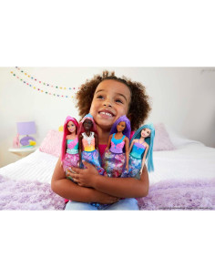 Muñeca Barbie Dreamtopia Rosa Oscuro con Falda Floral 2