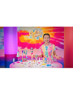 Juego Barbie Color Reveal Creador de Moda Tie-Dye 50 Sorpr. 2