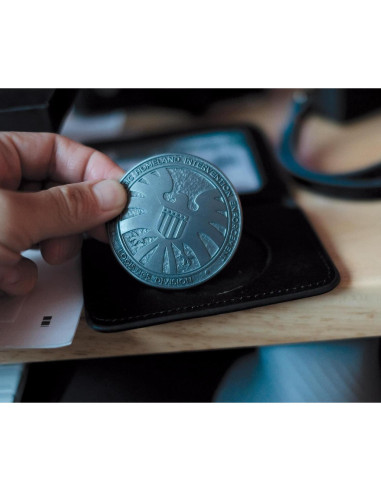 Conjunto de Réplicas S.H.I.E.L.D. Toynk | Cartera de Cuero 10x7 cm