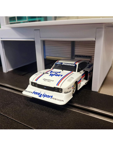 Coche de Slot Digital Carrera 1:32 Ford Capri Zakspeed Turbo