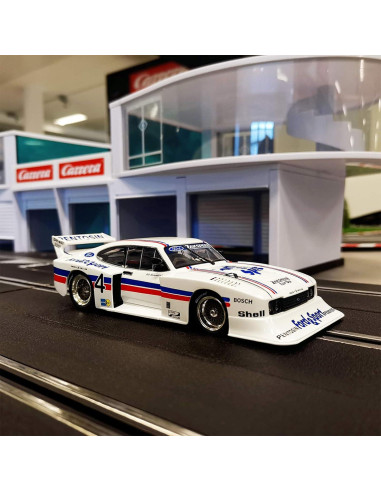 Coche de Slot Digital Carrera 1:32 Ford Capri Zakspeed Turbo