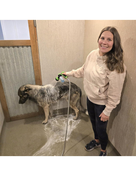 Accesorio de Manguera para Lavado de Perros FREEZE2TRIM