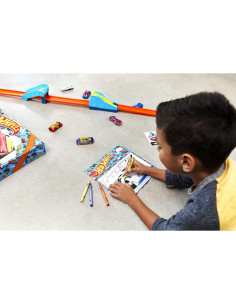 Juego de coches Hot Wheels GWN96 con pista y lanzador 2