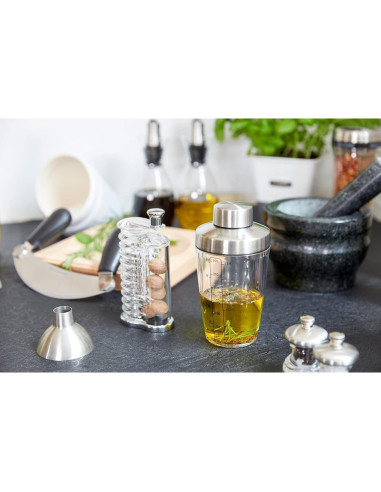 Embudo de Acero Inoxidable Cole & Mason 31ml para Especias