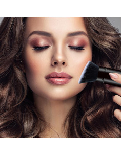 Brocha Kabuki de Maquillaje Larangel para Base y Polvo 2