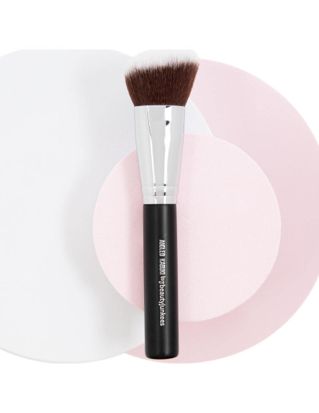 Brocha de Rubor Angulada Beauty Junkees - Cerdas Sintéticas