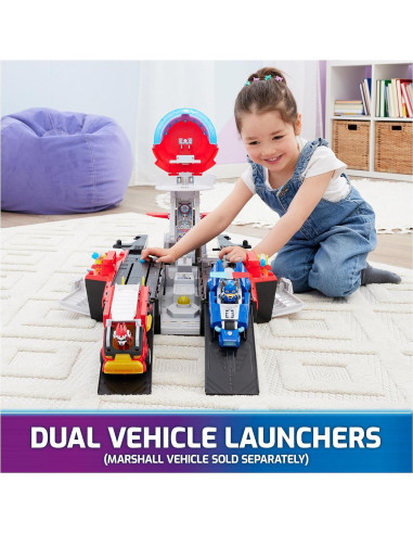 Base Aérea PAW Patrol con Figura de Chase y Vehículo 69x36cm