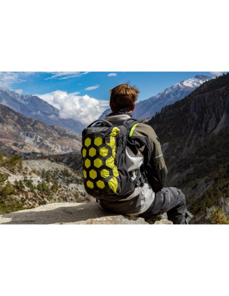 Mochila de Aventura Kriega Trail 18 - Impermeable 18L