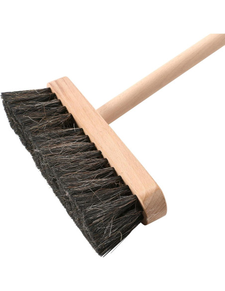 Escoba de Madera de Haya y Recipiente de Metal Creative Co-Op