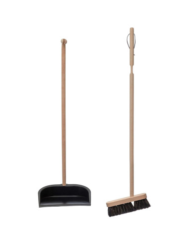 Escoba de Madera de Haya y Recipiente de Metal Creative Co-Op