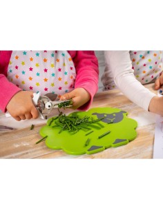 Tabla de Cortar Kuhn Rikon Kinderkitchen Oveja 24.9x23.1cm Verde 2