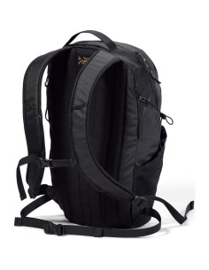 Mochila Mantis 16L Arc'teryx Unisex Negra Compacta 2