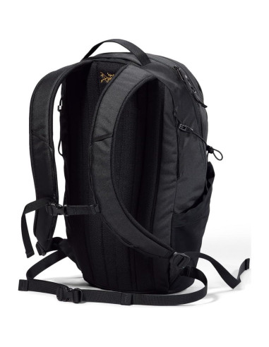 Mochila Mantis 16L Arc'teryx Unisex Negra Compacta