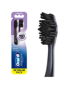 Cepillos de Dientes Oral-B con Carbón 2 Unidades Medianos
