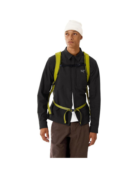 Mochila Mantis 26L Arc'teryx Unisex Musgo Oliva/Tatsu