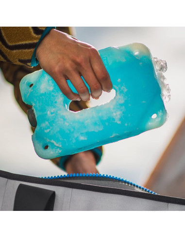 Paquete de Hielo Reutilizable YETI ICE 0.45 kg para Neveras