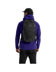 Mochila Aerios 18L Arc'teryx Ultraligera Ajuste Personalizable 2