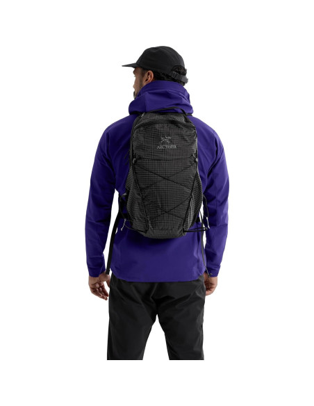 Mochila Aerios 18L Arc'teryx Ultraligera Ajuste Personalizable