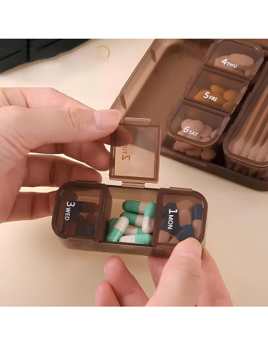 Organizador de Pastillas Portátil OGAK Negro 7 Días Impermeable