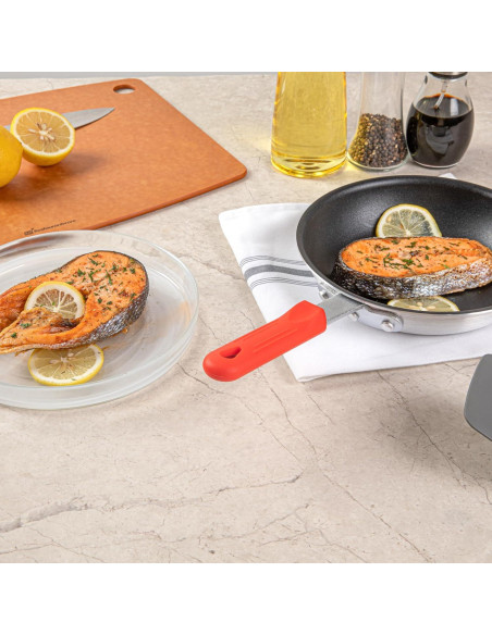 Manga de Mango de Sartén de Silicona Roja Restaurantware 10.9 cm