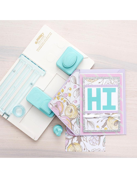 Tablero de Troquelado de Letras We R Memory Keepers 31.2x26 cm