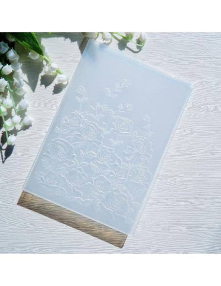 Plantilla Embossing Plástico Lily Craft 11.4x16 cm Rosa