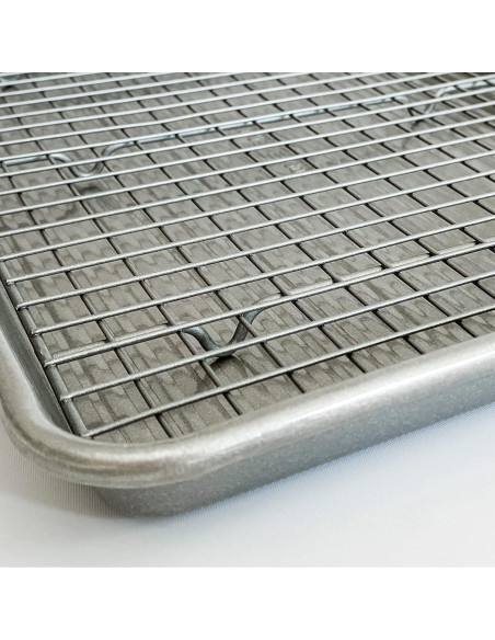 Bandeja para Hornear Media USA Pan + Rejilla Enfriadora