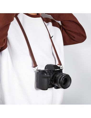 Correa de cámara NICENEEDED de cuero marrón ajustable 95cm