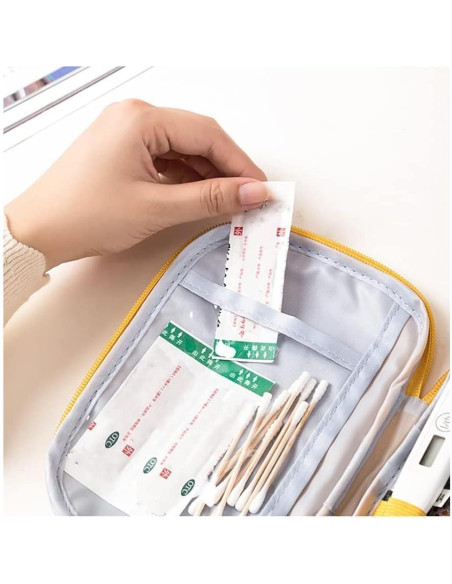 Bolsa de Primeros Auxilios YuanHolumid Rosa Compacta 16.3x12cm